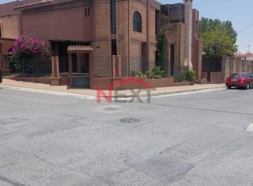 Foto principal · Casa en Esquina en Venta Col. Cumbres