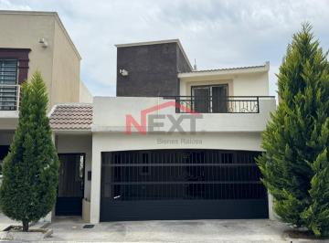 Foto principal · Casa en Renta Al Sur en Fracc. Privado
