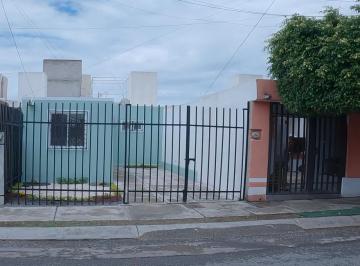 Casa de 2 habitaciones, Querétaro · Se Vende Casa 1 Planta Querétaro Linda 2 Recamaras, Cochera.
