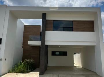 Casa · 266m² · 3 Recámaras · Casa - Amorada Privada Residencial