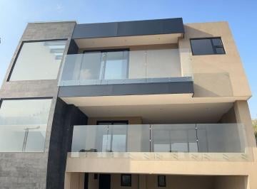 826da772045c773d370598d5e632566cb02648634c73cd9871dc092e2c7bcba3 · Casa en Venta Girasoles Bosque Real