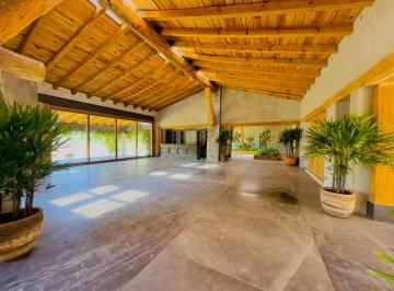 Villa de 6 habitaciones, Tapalpa · Villa en Presa El Nogal Tapalpa.