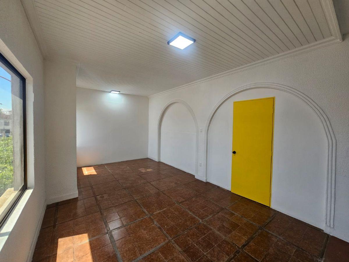 Office for Rent on Av. Guerrero, Irapuato, Gto.