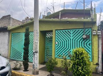 Departamento · 185m² · 3 Recámaras · 2 Estacionamientos · Casa en Renta, Ecatepec de Morelos, Estado de Mexico.