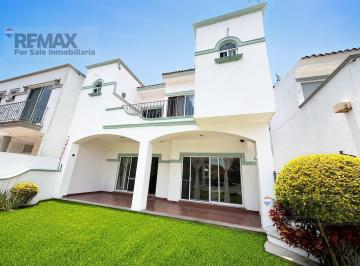 Casa · 271m² · 3 Recámaras · 2 Estacionamientos · Venta de Casa en Burgos Bugambilias, Temixco, Morelos…clave 6220