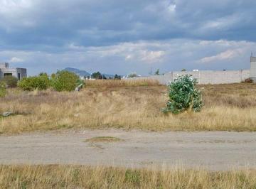 Terreno / Lote · 540m² · Terreno en Venta en Cacalomacán Toluca