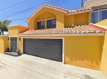 Casa de 4 habitaciones, Tijuana · Se Vende Casa en Casa en Colonia Playas Costa Azul Tijuana Baja California