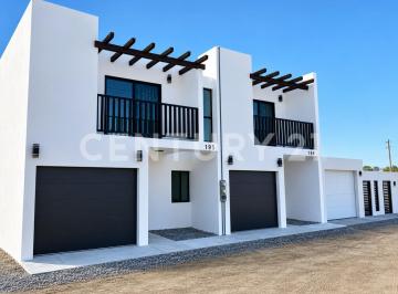 Casa · 155m² · 4 Recámaras · 1 Estacionamiento · Casa Nueva en Venta, Ex - Ejido Chapultepec, Ensenada, Baja California