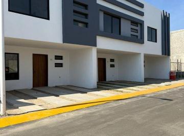 Casa en condominio de 3 habitaciones, Zapopan · Hermosa Casa Conjunto Habitacional Los Pinos. $3,750,000