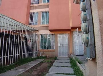 Casa · 95m² · 4 Recámaras · 1 Estacionamiento · Casa Bien Ubicada en Los Heroes Tecamac, Bosques, Tecamac, Edo Mex