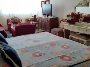 Departamento compartido de 1 habitación, Naucalpan de Juárez · Amplia Recamara Amueblada