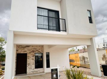Casa de 3 habitaciones, Chihuahua · En Zona Reliz a Super Precio Casa Nueva
