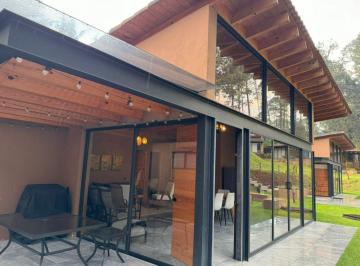 Casa en condominio de 3 habitaciones, Valle de Bravo · Venta de Casa Moderna en Condominio