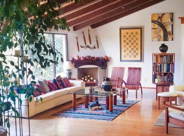 Casa de 4 habitaciones, Huixquilucan · Casa en Venta con Terraza y Jardín