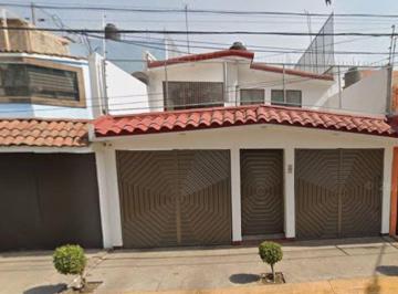 Casa de 3 habitaciones, Nezahualcóyotl · Venta de Casa en Nezahualcoyotl Col Bosques de Aragon Edo Mex