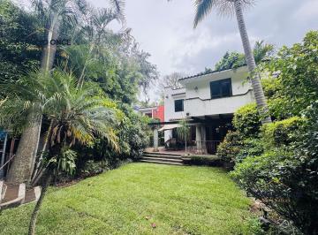 Casa · 300m² · 3 Recámaras · 2 Estacionamientos · Casa en Fraccionamiento La Cañada