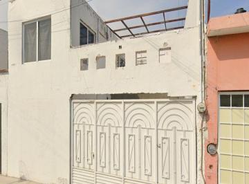 Casa de 3 habitaciones, Corregidora · Casa en Venta, Ajudicada, en Candiles, Querétaro - Ayrt*