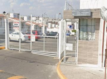 Casa en condominio de 2 habitaciones, Querétaro · Casa en Venta, Adjudicada, en Santiago de Querétaro, Querétaro - Ayrt*