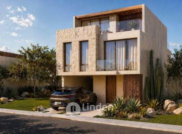 Casa · 264m² · 4 Recámaras · 2 Estacionamientos · Casa en Pre - Venta en Arbela Residencial, Zona San Bernardino Tlaxcalancingo, Puebla.