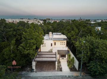 Casa · 270m² · 3 Recámaras · 2 Estacionamientos · Renta a Largo Plazo en Tulum - Long Term Rental Tulum.