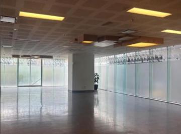 Local comercial · 844m² · 1 Estacionamiento · Local con Terraza Renta a Pie de Calle en Corporativo Benito Juarez 844 m²