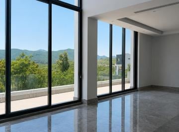 Casa de 5 habitaciones, Monterrey · Residencia en Venta en Sierra Alta 10 Mo Sector, Monterrey, N. L.