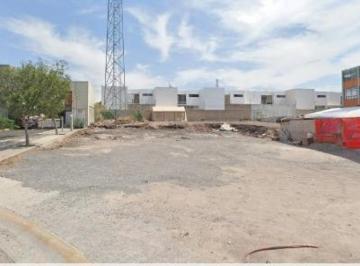 Terreno / Lote · 700m² · Terreno Comercial en Renta en Zen House II, El Marqués, Querétaro
