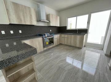 Casa de 3 habitaciones, Benito Juárez · Casa con 180 m² de Terreno 3 Recámaras en Venta en Cancún