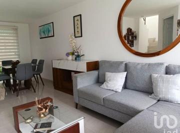 Casa · 106m² · 3 Recámaras · 2 Estacionamientos · Casa Amueblada en Renta en Cuautlancingo | 3 Recámaras | Mantenimiento Incluido