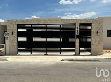 Casa · 122m² · 2 Recámaras · 2 Estacionamientos · Casa en Renta de 1 Planta a Estrenar en Las Américas