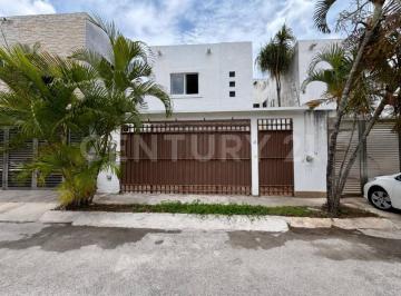 Casa · 158m² · 3 Recámaras · 2 Estacionamientos · Casa en Venta en Residencial Isla Azul | Fase 1 | Cancún