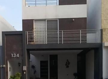 Casa de 4 habitaciones, General Escobedo · Casa en Renta Amueblada Privada Estancias Montreal