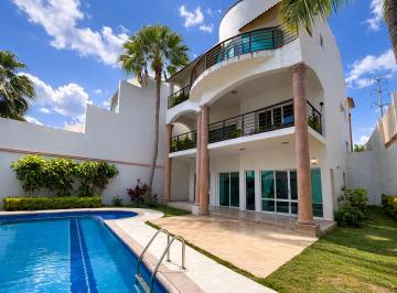 Casa de 4 habitaciones, Santiago · Casa Venta en Residencial Punta La Boca, Sobre Av Carretera Nacional