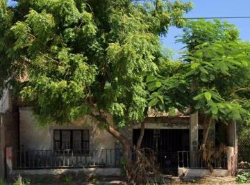 Terreno / Lote de 2 habitaciones, Navojoa · Terreno con Construcción