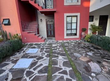 Departamento · 95m² · 2 Recámaras · 1 Estacionamiento · Departamento - Zirándaro