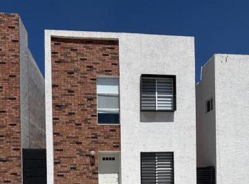 Casa de 2 habitaciones, Chihuahua · Se Renta Casa en Trasia Residencial – Zona Reliz