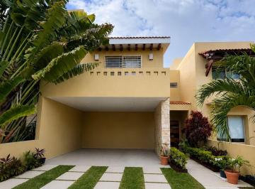 Casa en condominio · 180m² · 3 Recámaras · 2 Estacionamientos - Ileana Noyola · Casa en Renta en Allegranza Playa del Carmen | 3 Recámaras | Paneles Solares | a