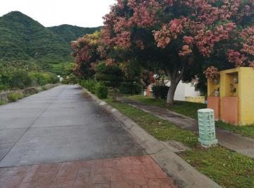 Casa en condominio de 2 habitaciones, Jocotepec · Casa en Renta con Alberca / Chantepec