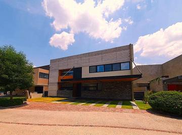 Casa de 4 habitaciones, Querétaro · Casa en Venta, Altozano Querétaro, Qro.