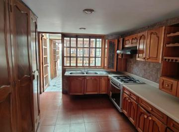 Casa de 5 habitaciones, Córdoba · Inmueble en San Jose, Cordoba