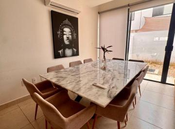 Casa de 3 habitaciones, Solidaridad · Casa en Renta Playa del Carmen Altaria