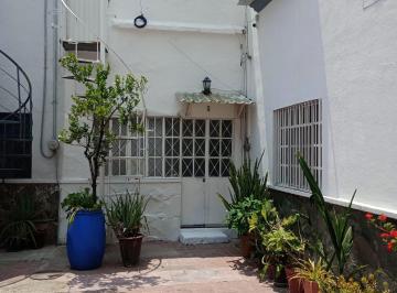 Casa de 2 habitaciones, Guadalajara · Casa en Renta Colonia Moderna