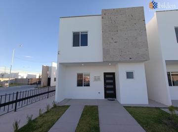 Casa · 99m² · 3 Recámaras · 2 Estacionamientos · Casa en Venta en Fracc. La Ciénega Durango