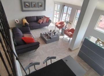 Casa · 240m² · 1 Recámara · Casa en Venta y Renta en Paseos del Bosque