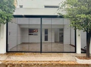 Casa de 4 habitaciones, Monterrey · Casa en Venta en Cerradas de Cumbres Monterrey Nl