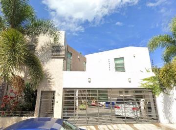 Casa de 5 habitaciones, Tepic · Venta de Casa en Lago del Oso Lagos del Country