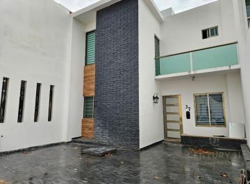 Casa · 126m² · 4 Recámaras · 3 Estacionamientos · Oportunidad en Terra Magna | 4 Recámaras, Excelente Ubicación y Alta Plusvalía C4142
