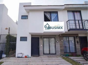 Casa en condominio · 104m² · 2 Recámaras · 2 Estacionamientos · Casa en Venta en Altara 2, San Agustin