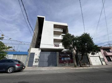 Departamento · 88m² · 2 Recámaras · 1 Estacionamiento · Departamento en Rivas Guillen, Oblatos