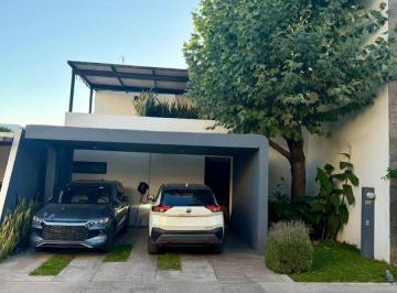 Casa en condominio de 2 habitaciones, Aguascalientes · Ldt - Casa en Venta, en Dellaterra Residencial, Frente a Las Plazas